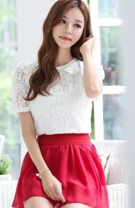 红色超短裙 白色衬衣